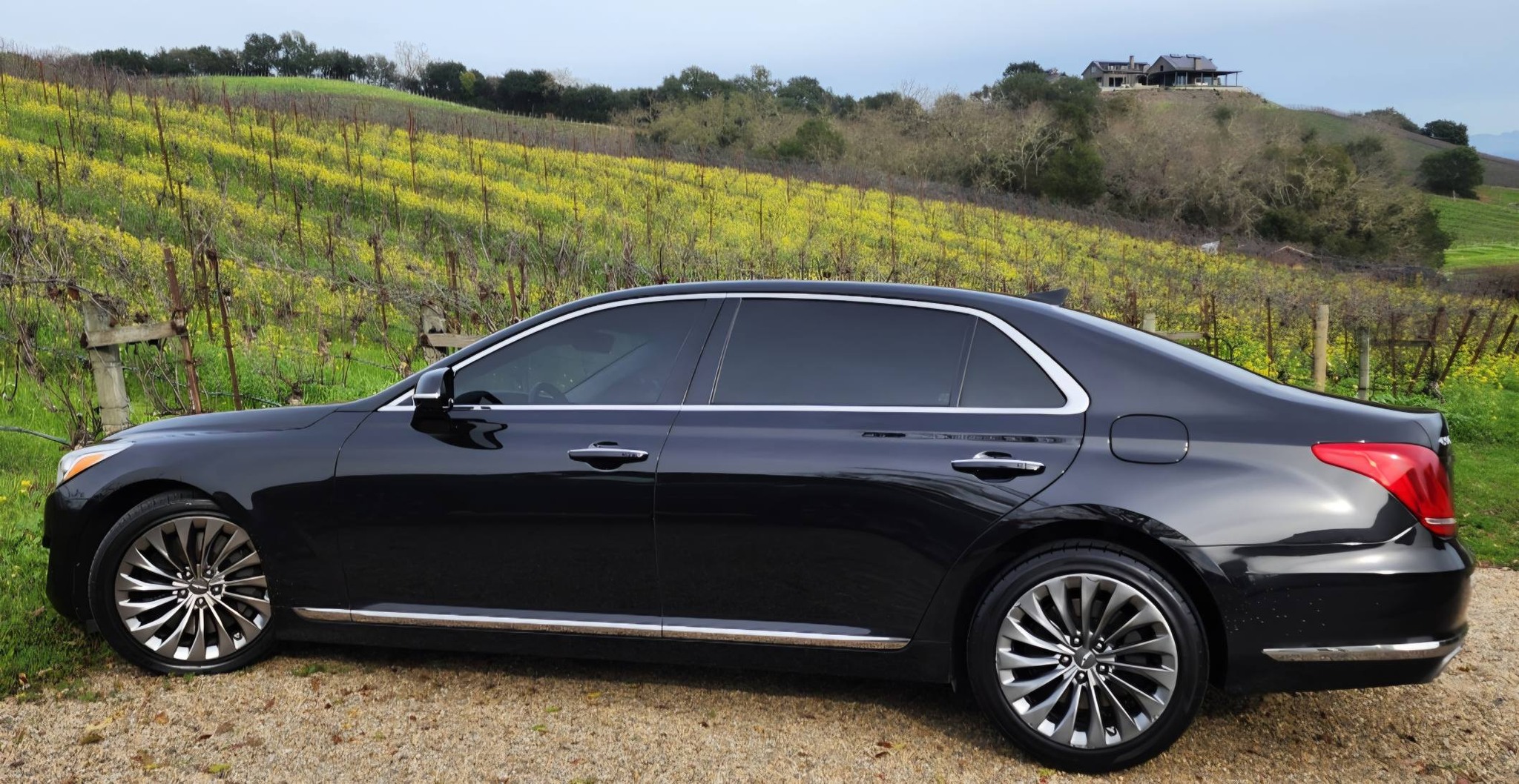 Sonoma Sterling Limousines, Inc.