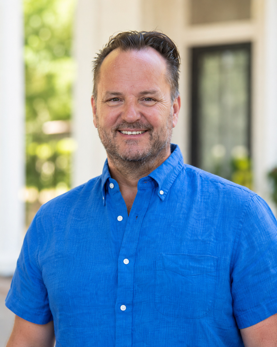 Paul Thienes, Founder & CEO, eCELLAR