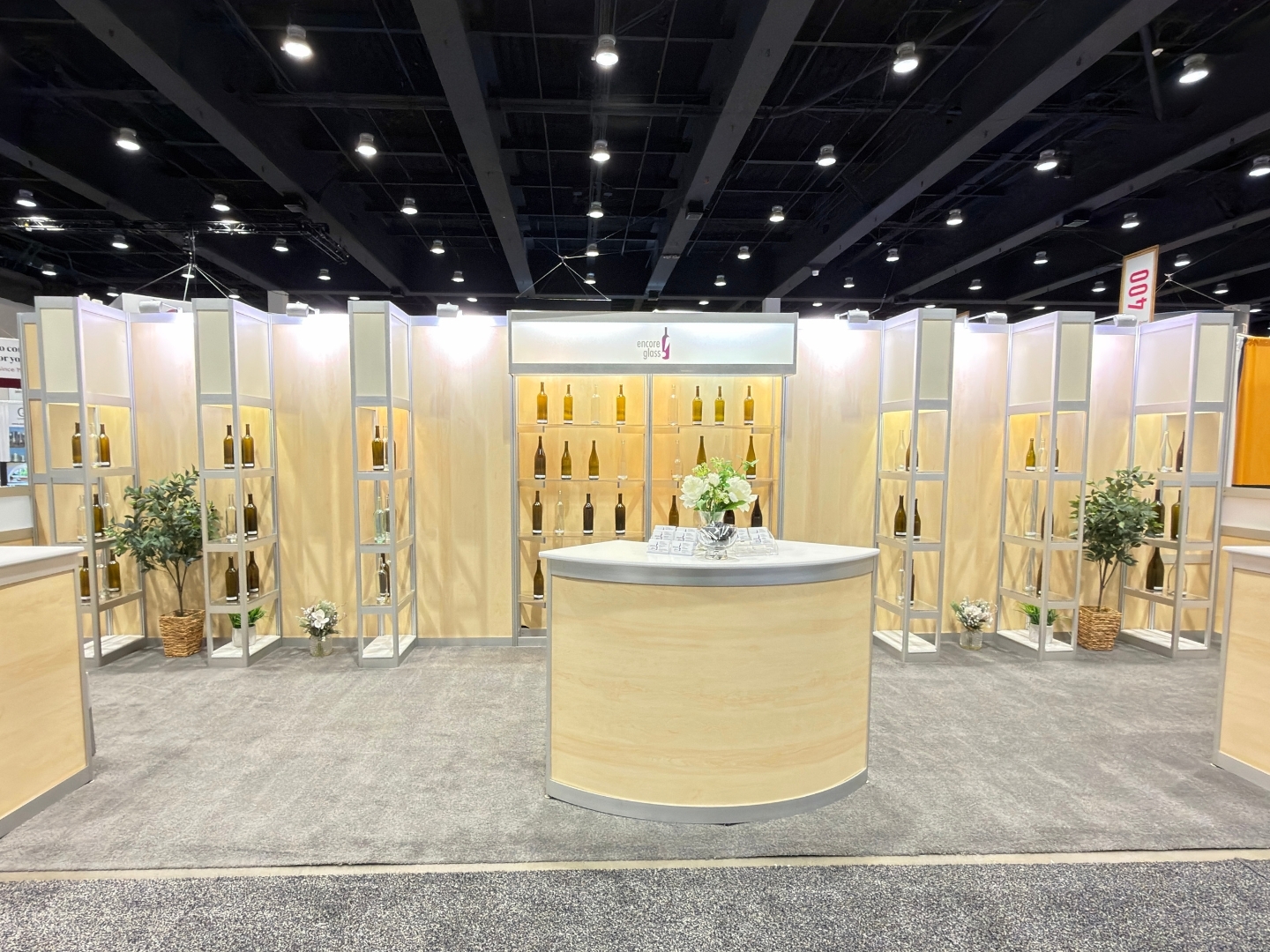 Encore Glass Highlights Featherweight Collection and Debuts New 1L Bottles at the 2026 Unified Wine & Grape Symposium